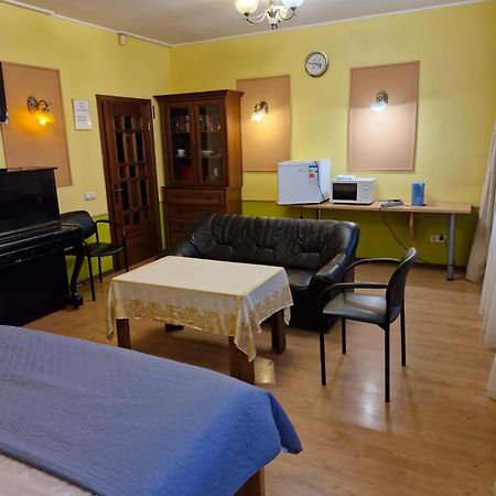 Apartament Erfolg 12 Daugavpils Bagian luar foto