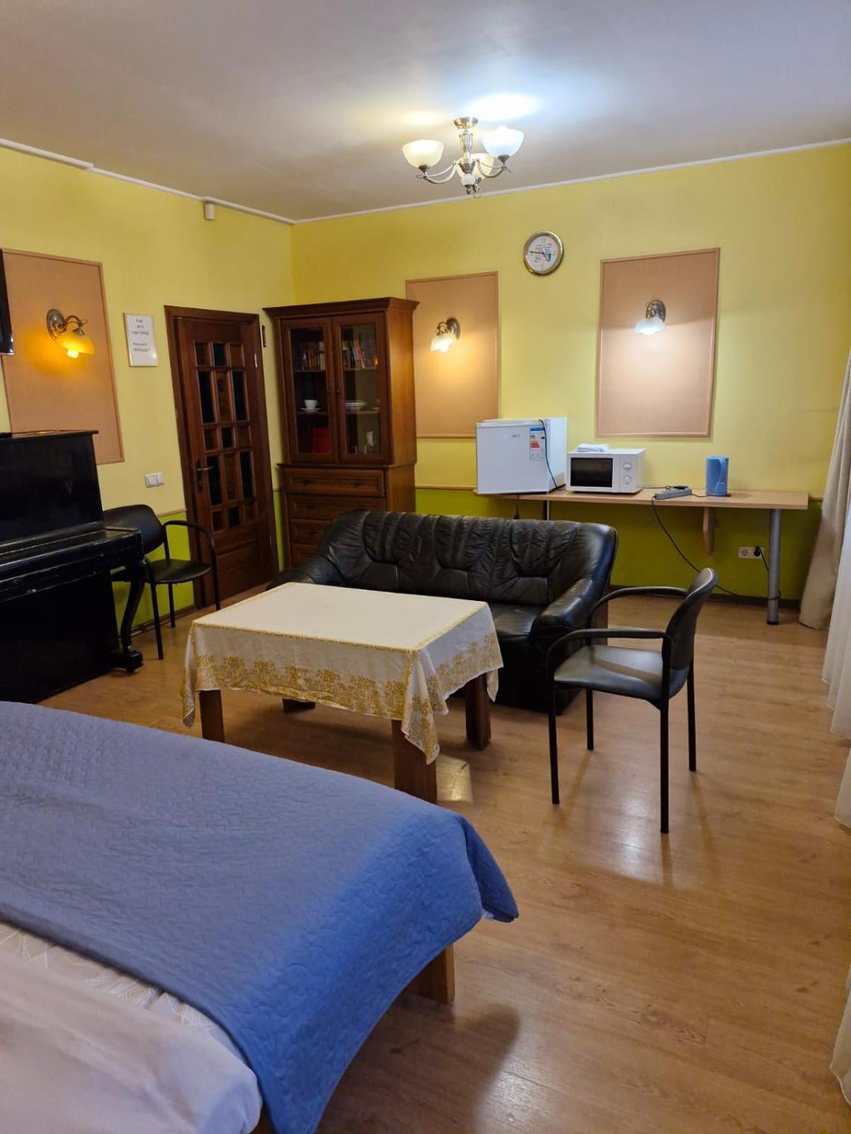 Apartament Erfolg 12 Daugavpils Bagian luar foto