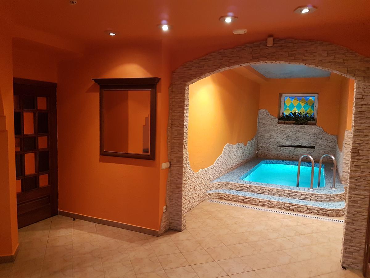 Apartament Erfolg 12 Daugavpils Bagian luar foto
