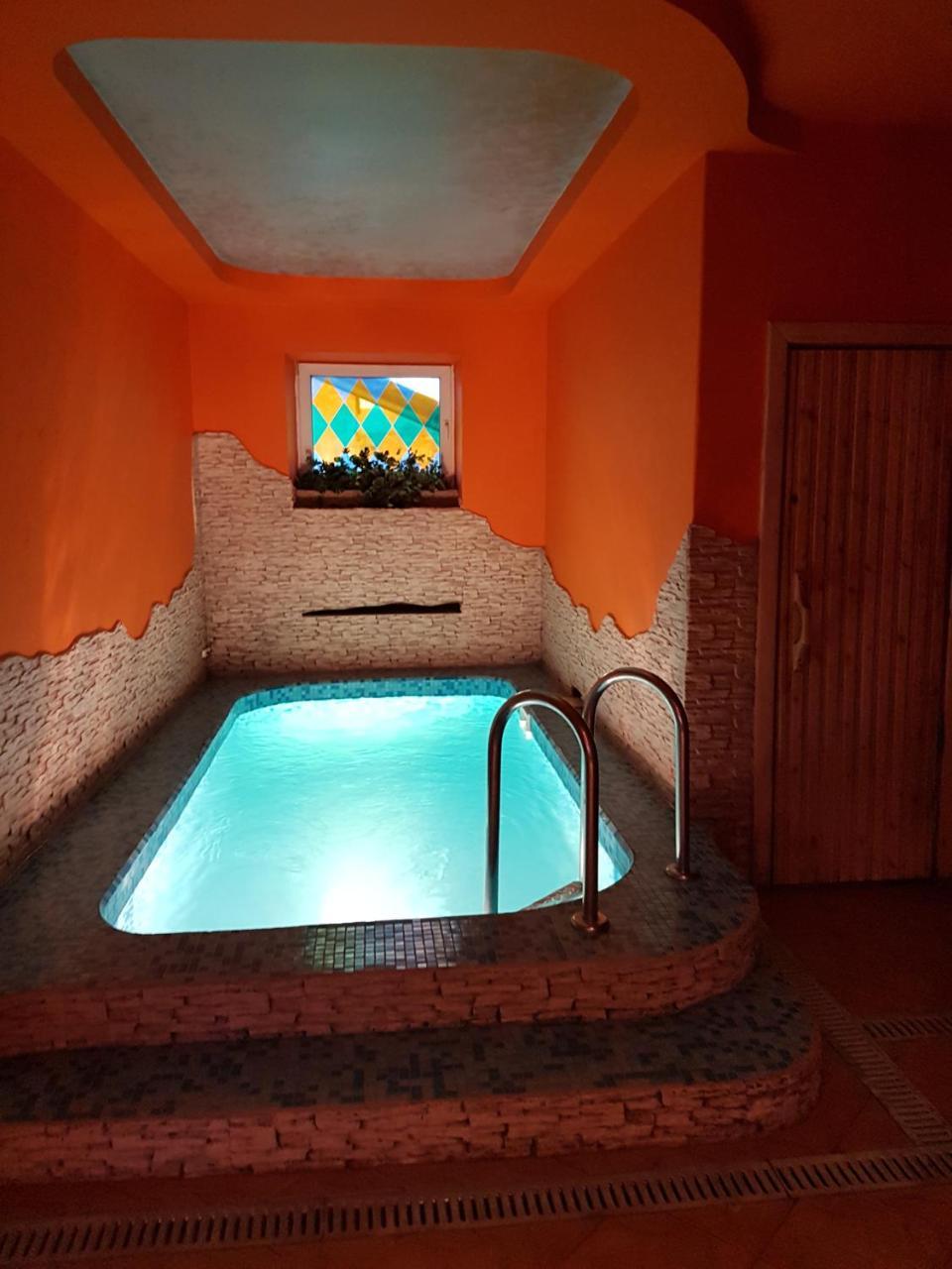 Apartament Erfolg 12 Daugavpils Bagian luar foto